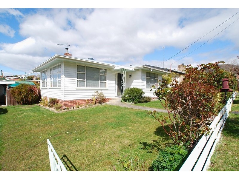 33 Islington Road, Montrose TAS 7010