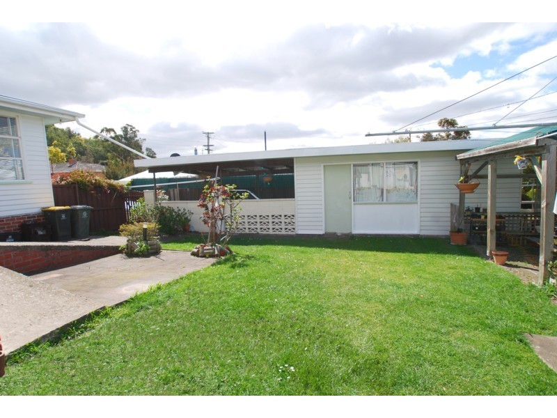 33 Islington Road, Montrose TAS 7010