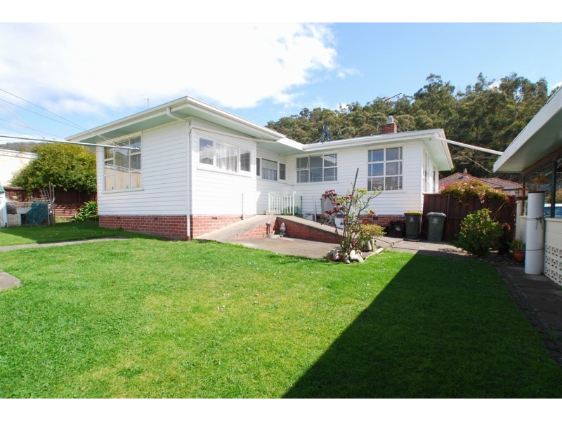 33 Islington Road, Montrose TAS 7010