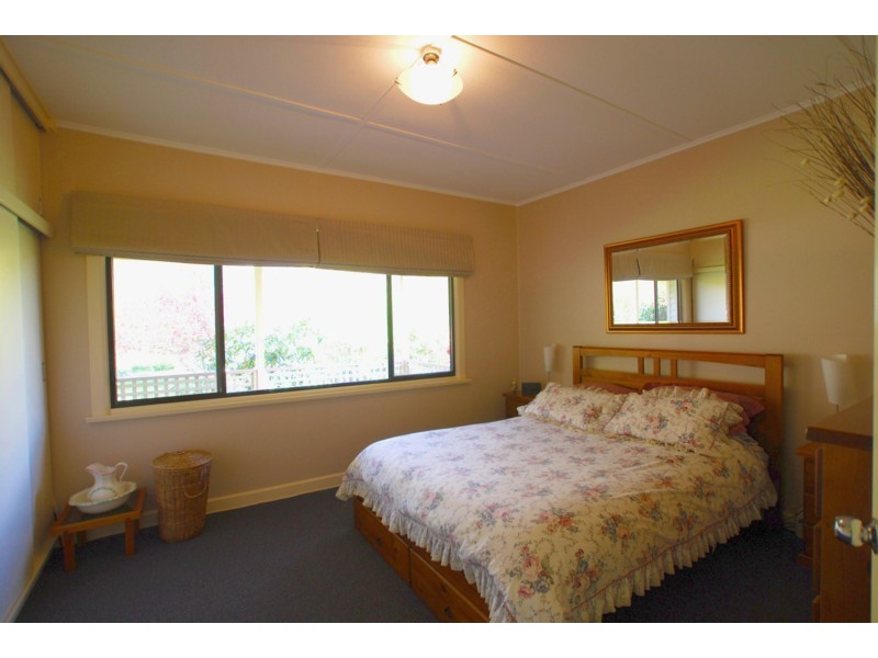 609 Back River Road, Magra TAS 7140