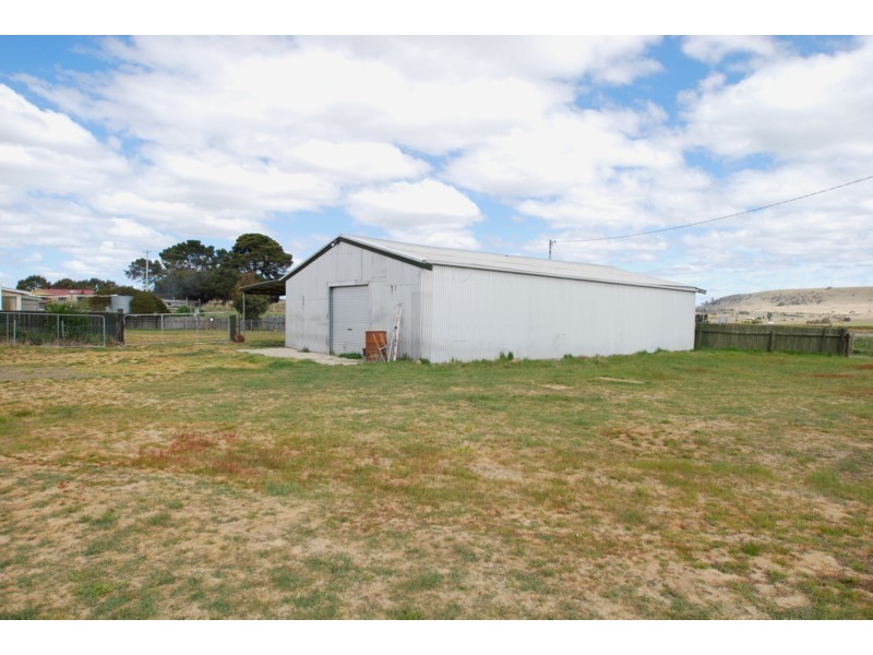 1 Birmingham Arms Road, Oatlands TAS 7120