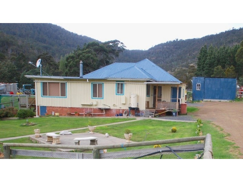 670 Back River Road, Magra TAS 7140
