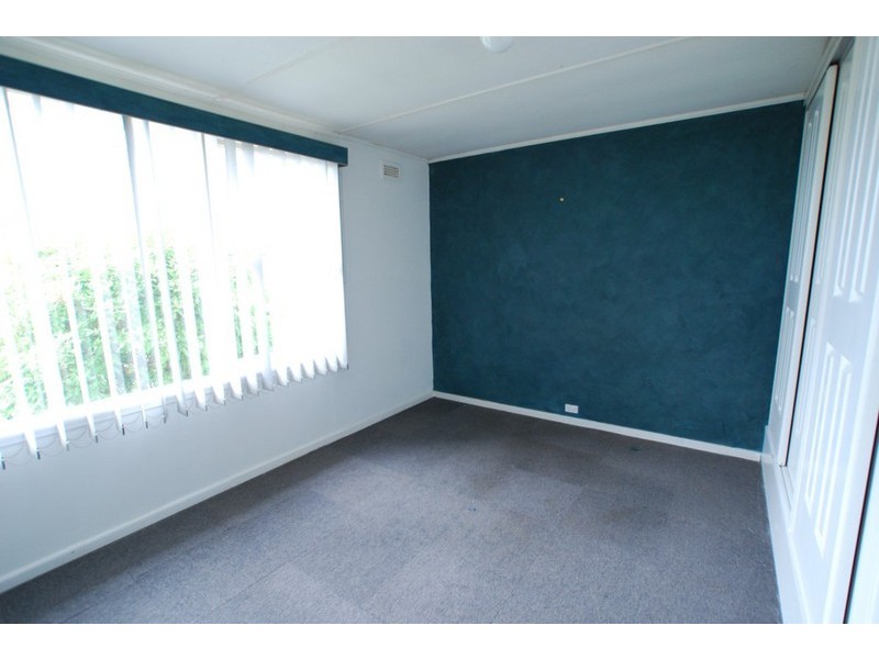 8 Spring Street, Claremont TAS 7011