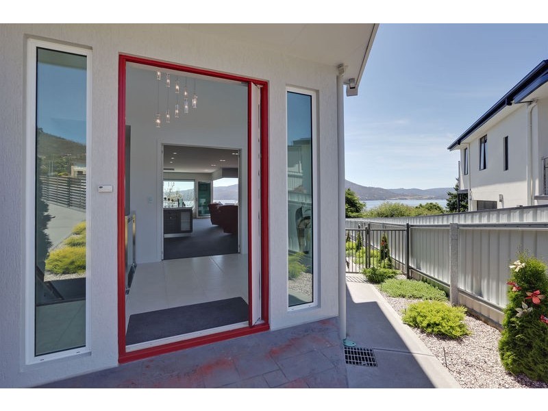 14 Peacock Court, Rosetta TAS 7010