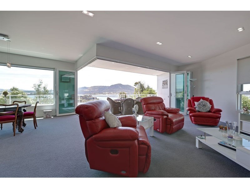 14 Peacock Court, Rosetta TAS 7010