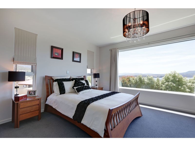 14 Peacock Court, Rosetta TAS 7010