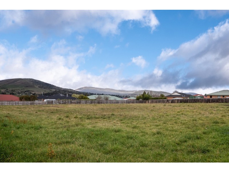 7a Augustus Street, Brighton TAS 7030