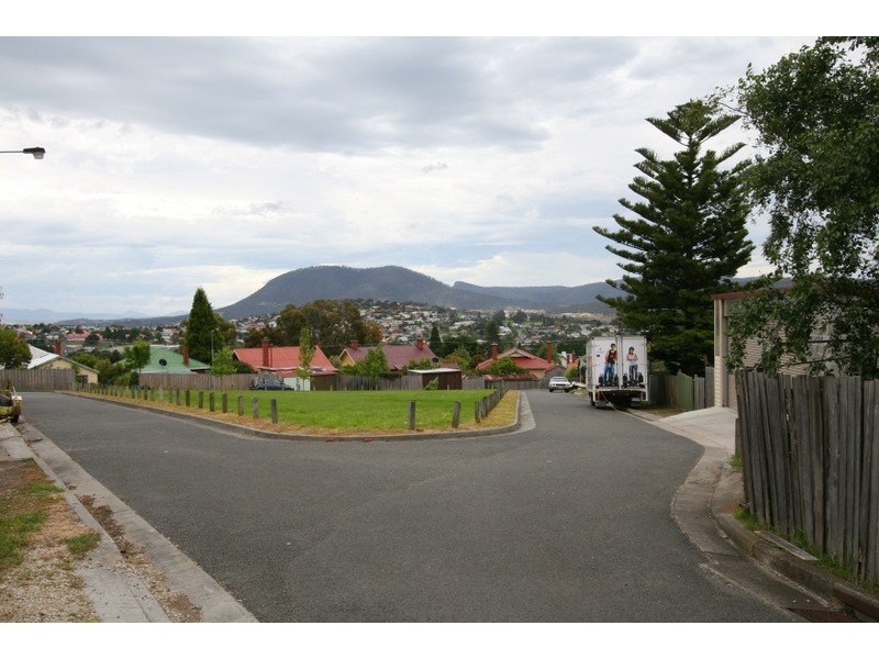 359 Park Street, New Town TAS 7008