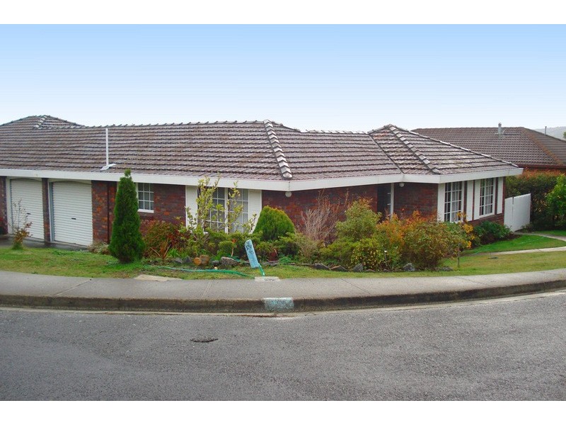 2/1 Gunn Court, Rosetta TAS 7010
