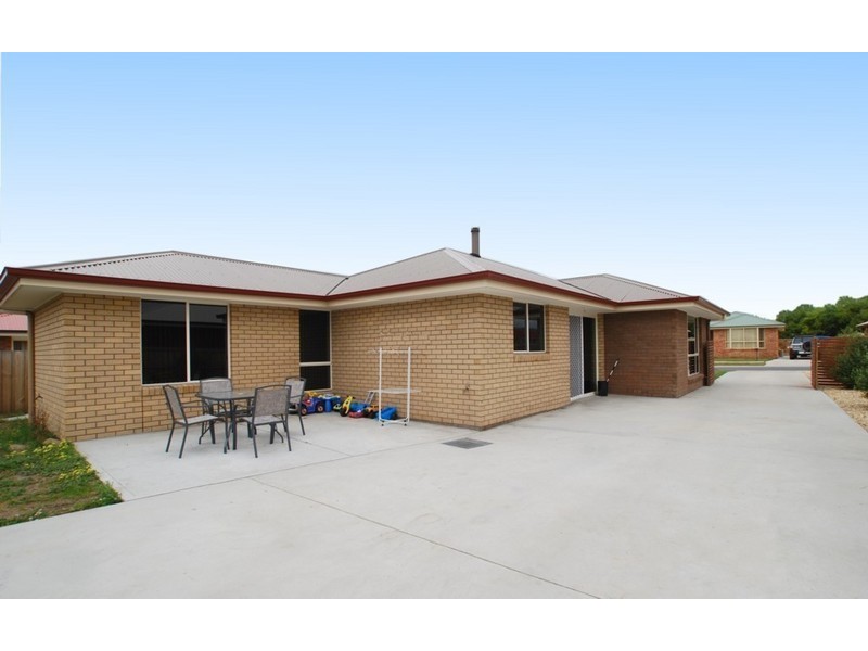 2 Henry Place, Brighton TAS 7030