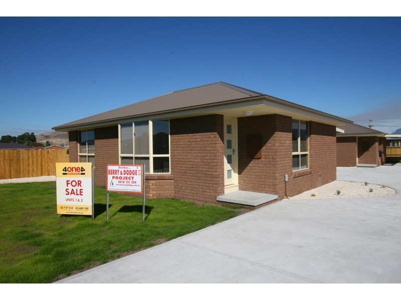 2/9 Thomas Court, Brighton TAS 7030