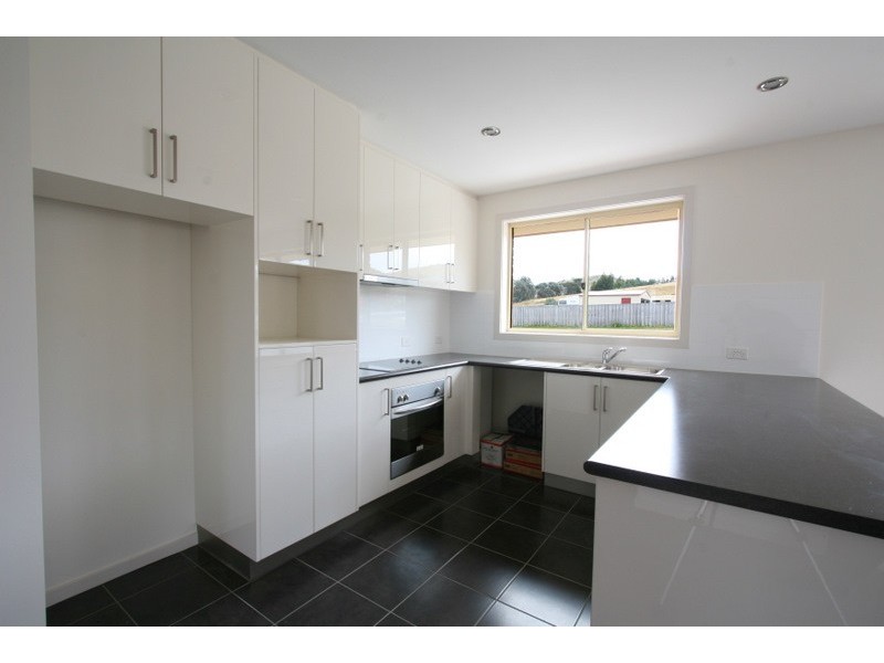 9  Le Compte Place, Bagdad TAS 7030