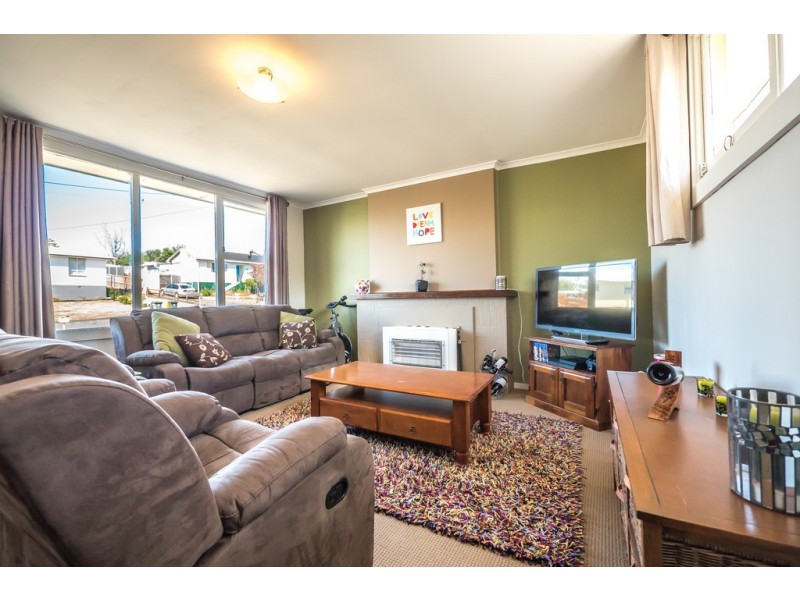 64 Arunta Crescent, Chigwell TAS 7011