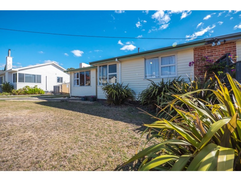 64 Arunta Crescent, Chigwell TAS 7011