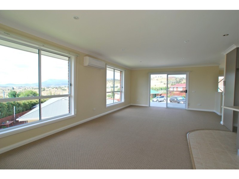 2/20 Morrison Street, Brighton TAS 7030