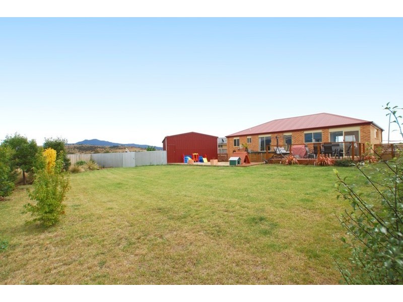 9 Howlett Court, Brighton TAS 7030
