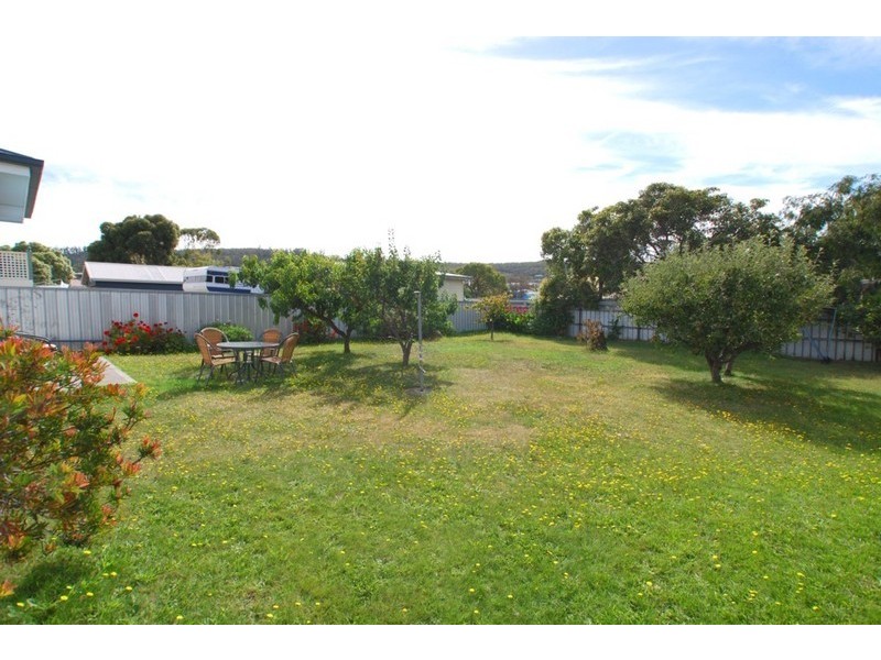 10 Lucas Street, Howrah TAS 7018