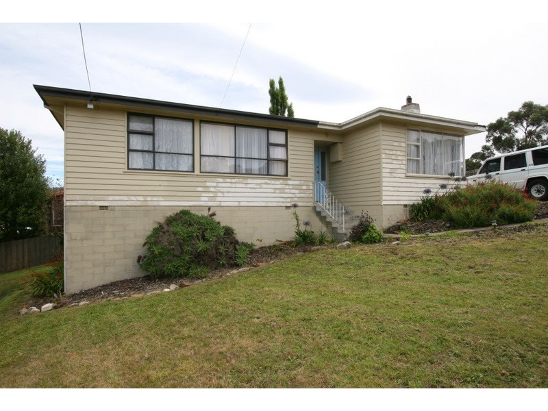 1 Sugarloaf Road, Risdon Vale TAS 7016