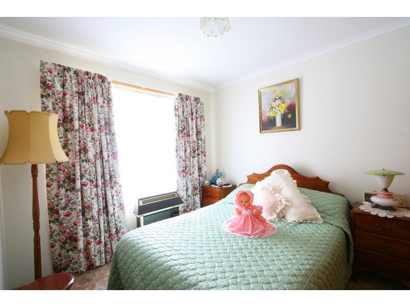 2/147 Pitcairn Street, Montrose TAS 7010