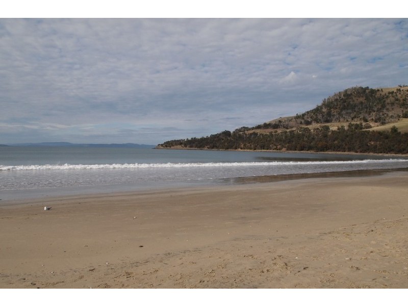 9 Esplanade, Seven Mile Beach TAS 7170