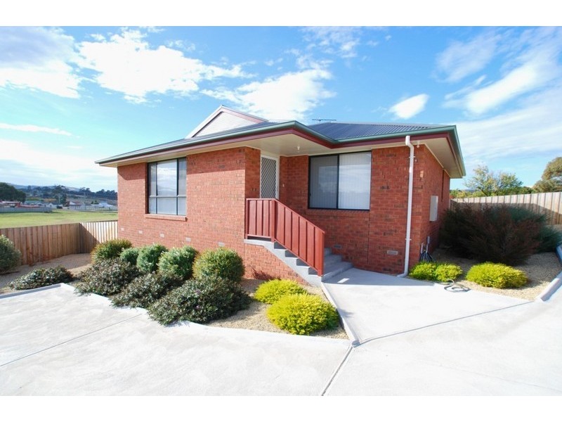 2/19 Melissa Street, Brighton TAS 7030