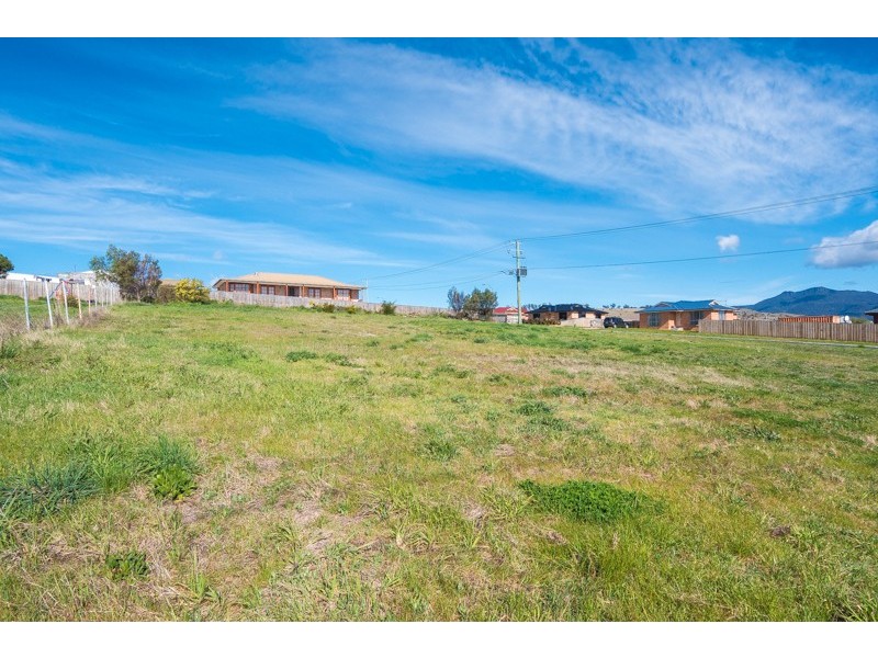 27 Burrows Avenue, Brighton TAS 7030