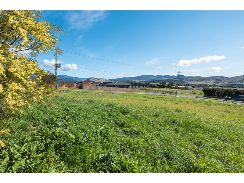 27 Burrows Avenue, Brighton TAS 7030