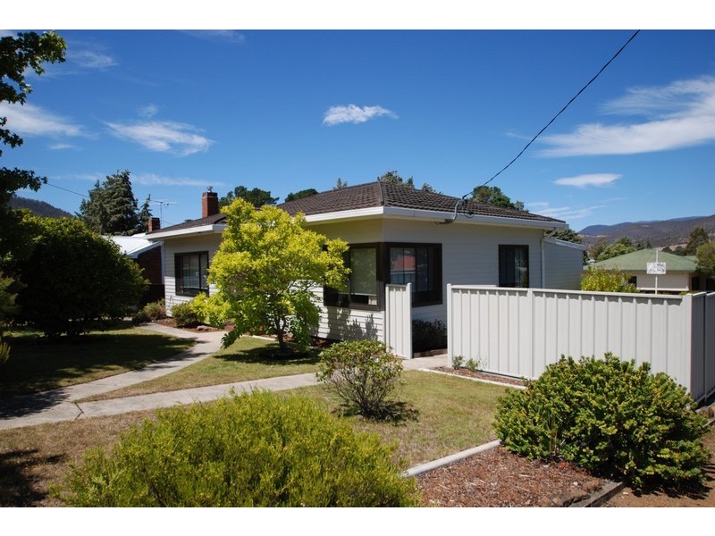 49 North Crescent, New Norfolk TAS 7140