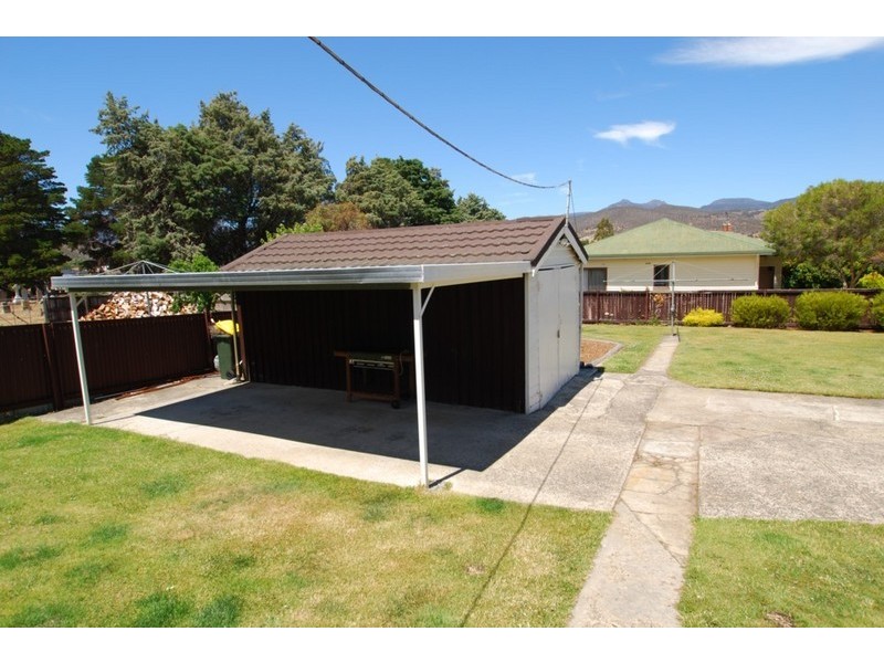 49 North Crescent, New Norfolk TAS 7140