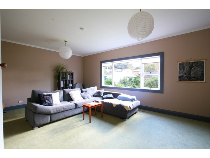 27 Wellwood Street, Lenah Valley TAS 7008