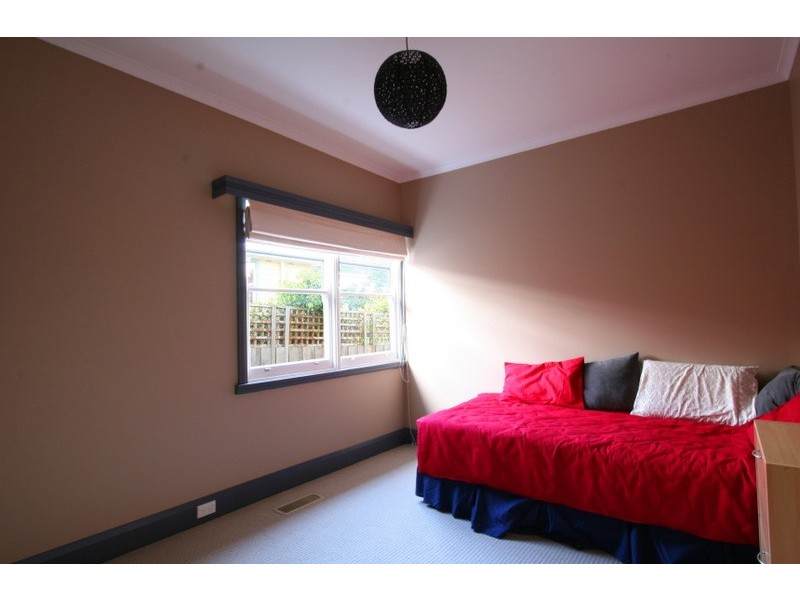 27 Wellwood Street, Lenah Valley TAS 7008