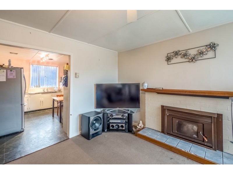 2 Edgar Street, Claremont TAS 7011