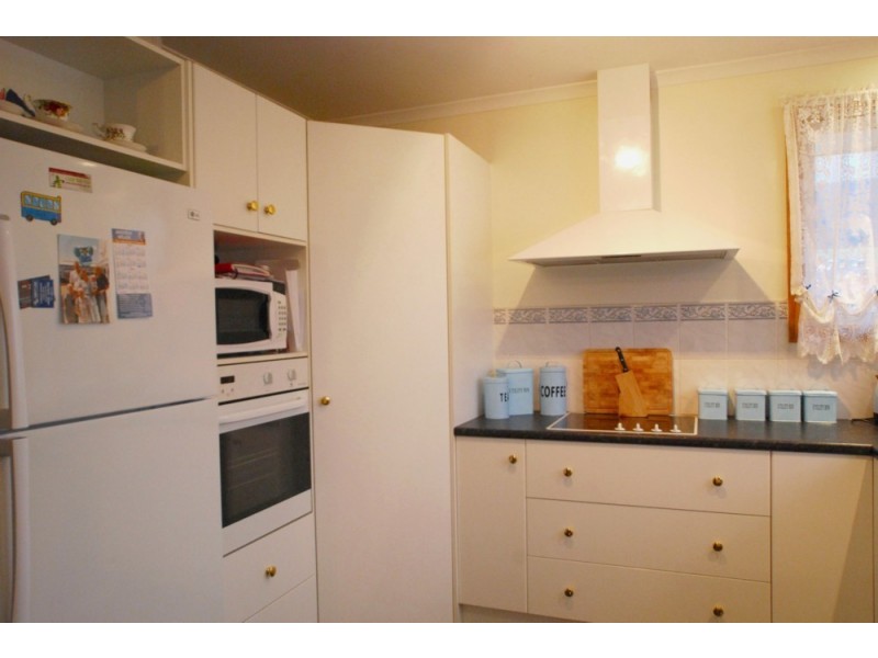 102 Sunshine Road, Austins Ferry TAS 7011