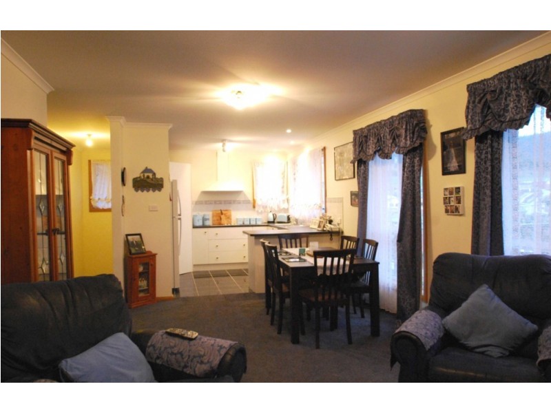 102 Sunshine Road, Austins Ferry TAS 7011