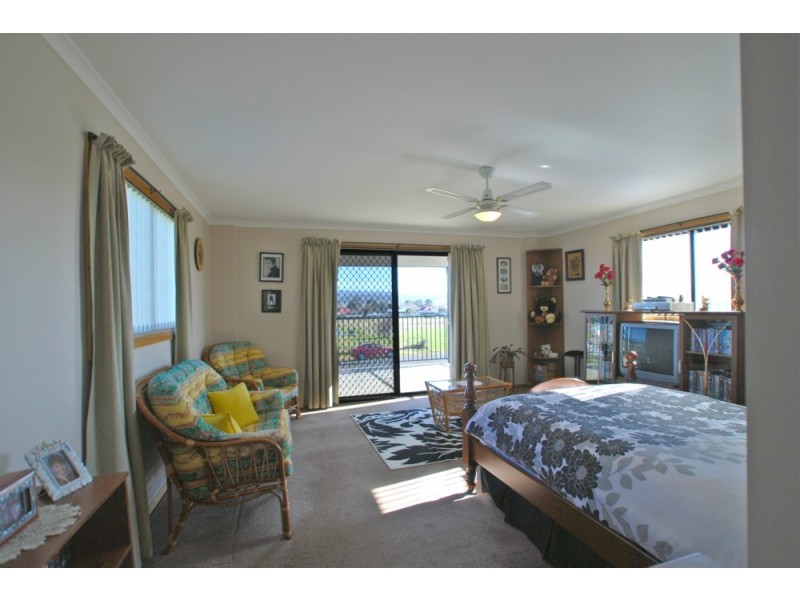 18 George Street, Bothwell TAS 7030