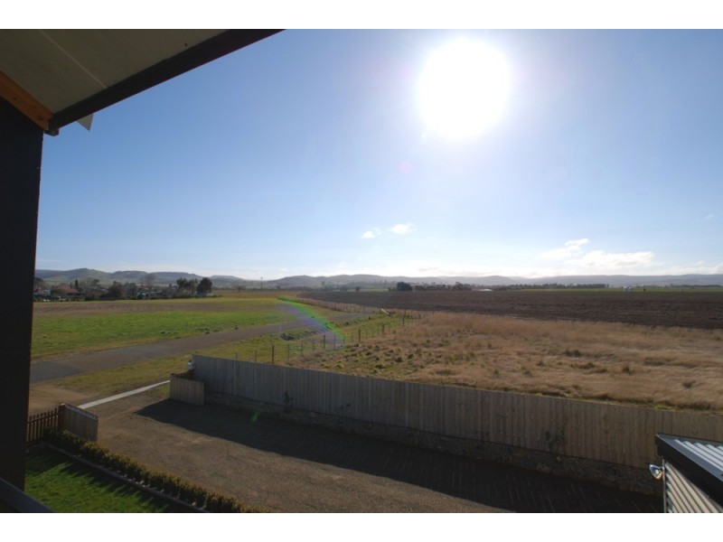 18 George Street, Bothwell TAS 7030