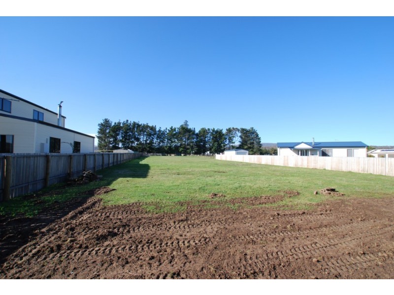 16 George Street, Bothwell TAS 7030
