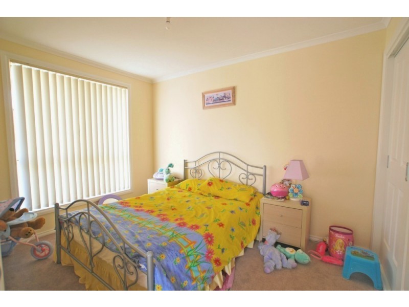 2/9 Lucas Place, Brighton TAS 7030