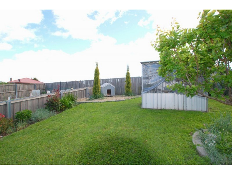 24 Calvert Crescent, Gagebrook TAS 7030