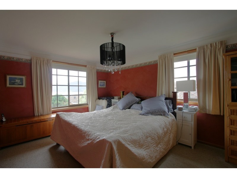 12 Taylor Court, Rosetta TAS 7010