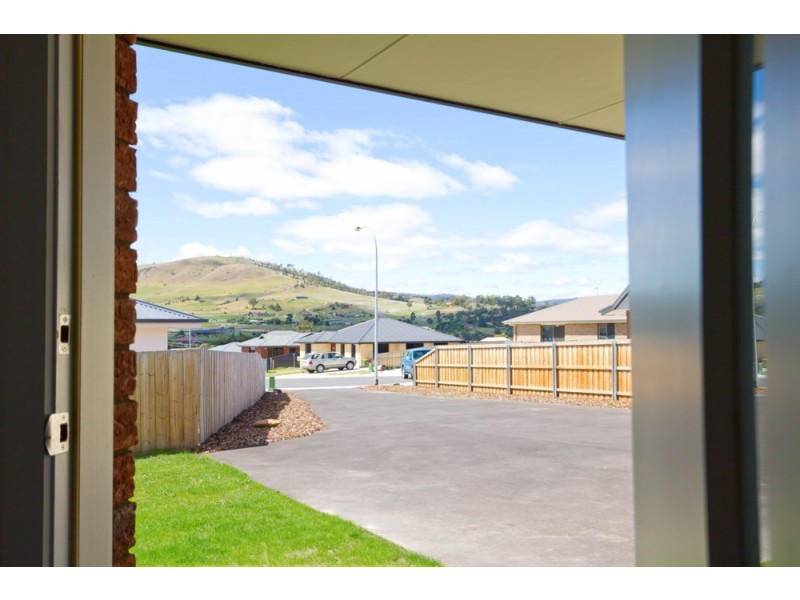 12 Joseph Link, Brighton TAS 7030
