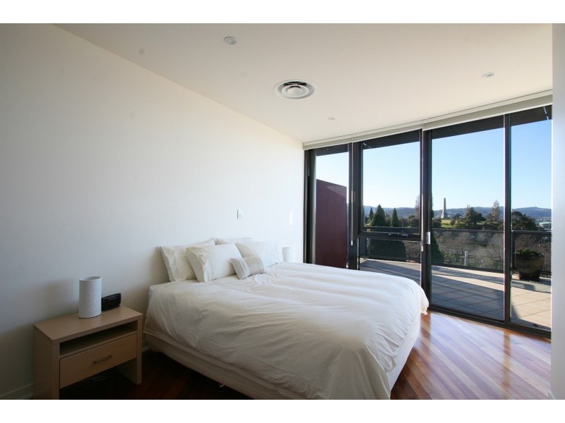 71/1 Collins Street, Hobart TAS 7000