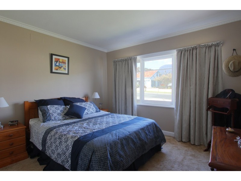 13 Lodge Street, Glenorchy TAS 7010