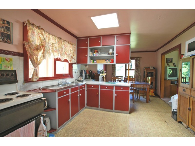 90 Millers Road, Lachlan TAS 7140