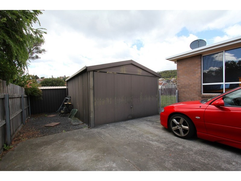 8 Heysen Court, Glenorchy TAS 7010