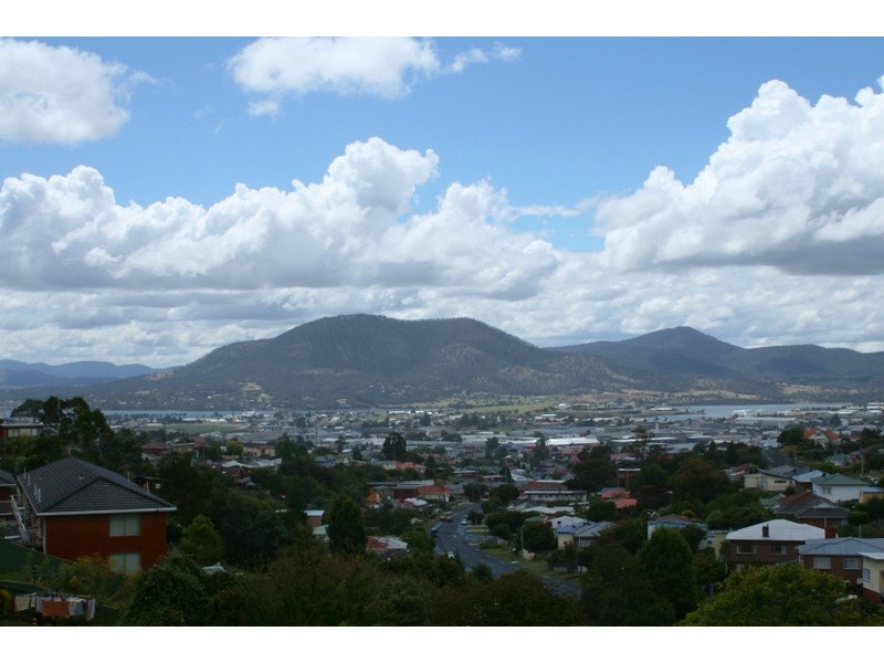 61 Second Ave, West Moonah TAS 7009