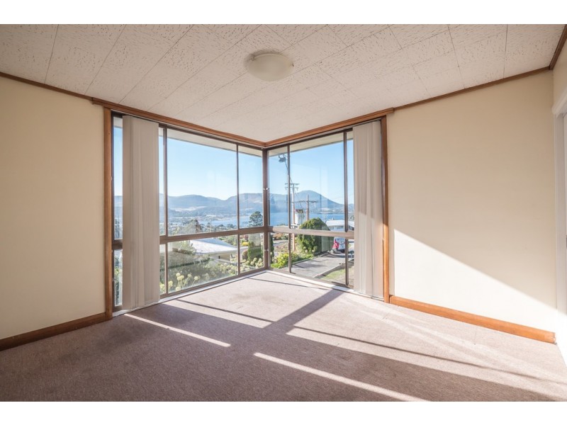 2 Botany Place, Austins Ferry TAS 7011