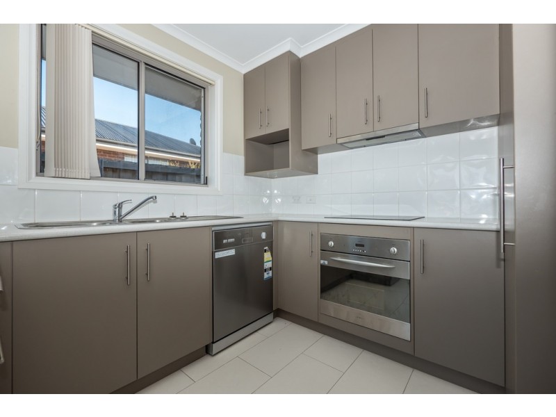 8/1-3 Leighland Road, Claremont TAS 7011