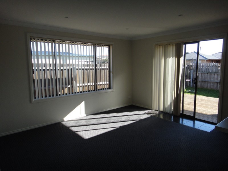 2/7 Alice Place, Brighton TAS 7030