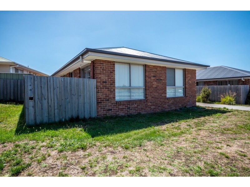 7/1-3 Leighland Road, Claremont TAS 7011